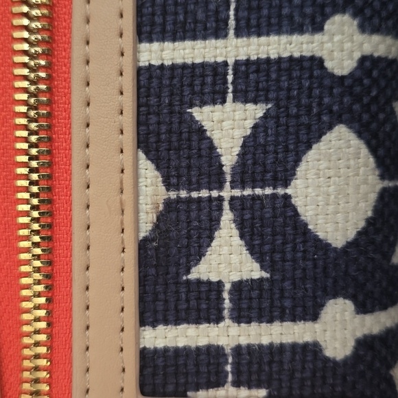 Spartina 449, Hilton Head Yacht Club Wallet, Navy/Cream/Coral - Picture 8 of 9